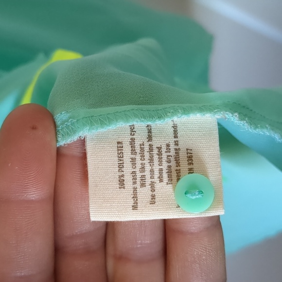 Decree Brand Top - Picture 3 of 7